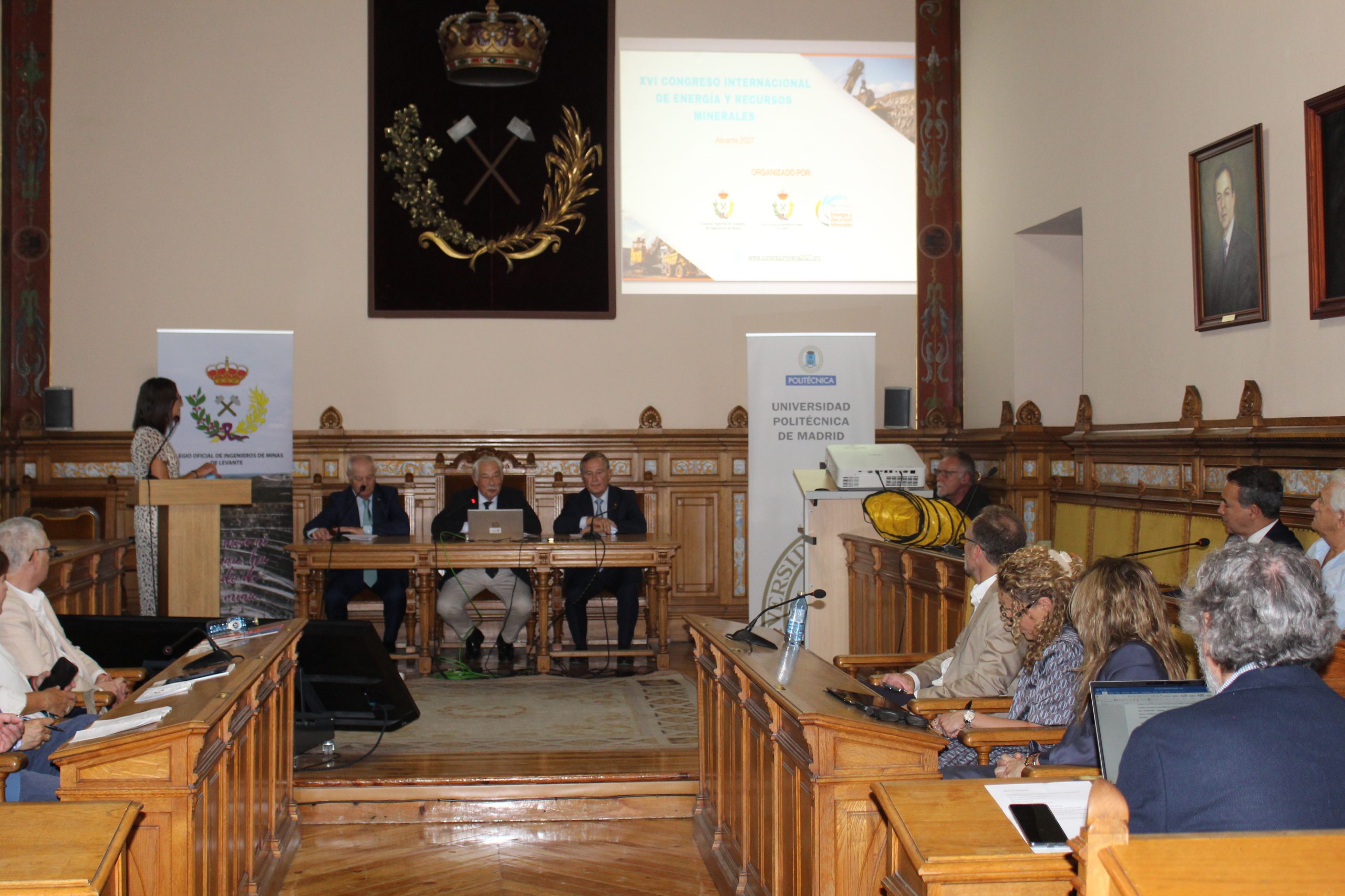 Presentación XIV Congreso Internacional Energia y Recursos Minerales